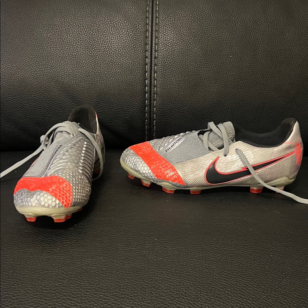 Nike PHANTOM Silver and Red  Soccer ⚽️ Cleats